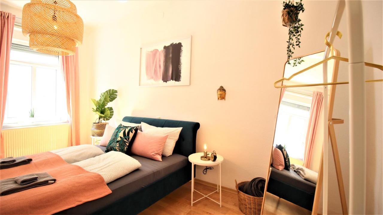 Homie Stay Schiestlstrasse - Moderne Altbauapartments, Nahe Stadtzentrum & Weinberge Вюрцбург Экстерьер фото